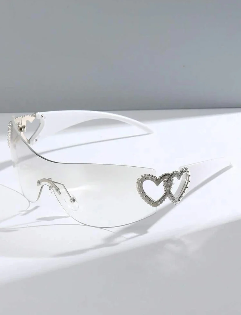 Y2K Style Heart Decor Rimless - Image 10